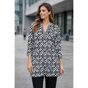 J.McLaughlin Catalina Geometric 3/4 Sleeve Split Neck Tunic Blouse Black/White M